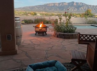 974 Nazcon Rd, Bernalillo, NM 87004