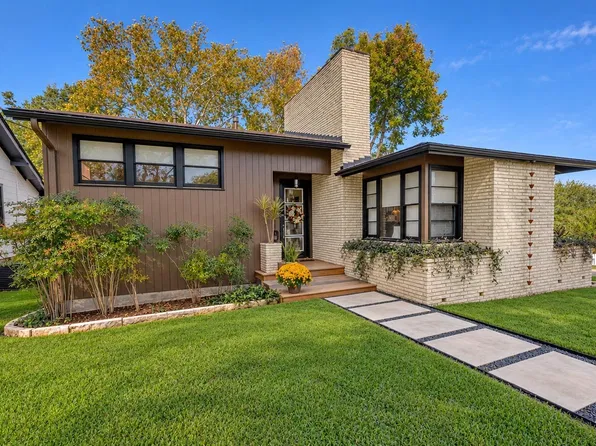 703 Alma St, Brenham, TX 77833