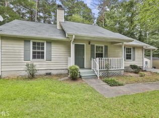 104 Laurel Wood Dr, Newnan, GA 30263