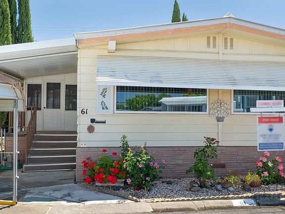 2nd image of 61 Lemon Tree Circle #61