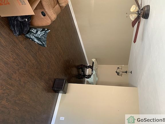 3rd image of 40 Alvarado Ave
