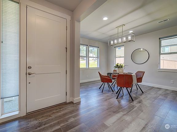 4th image of 5540 NW Muddy Paws Court