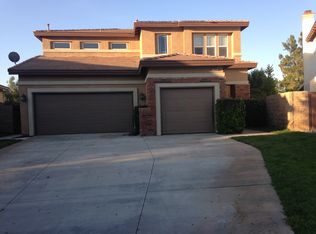 33901 Lake Breeze Dr, Yucaipa, CA 92399