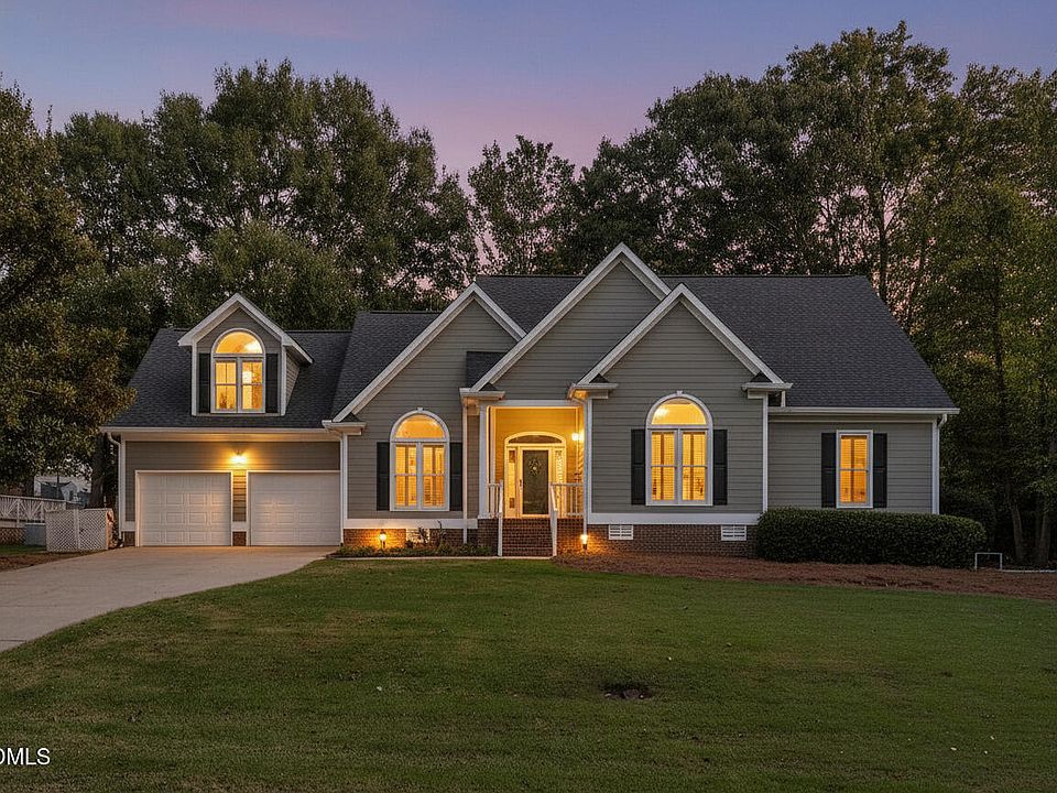 1st image of 23 Lafoy Dr