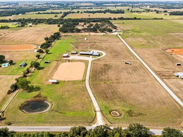 885 County Road 422, Stephenville, TX 76401