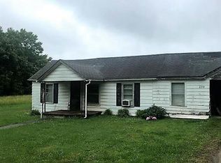 299 Grogan Lake Rd, Madison, NC 27025