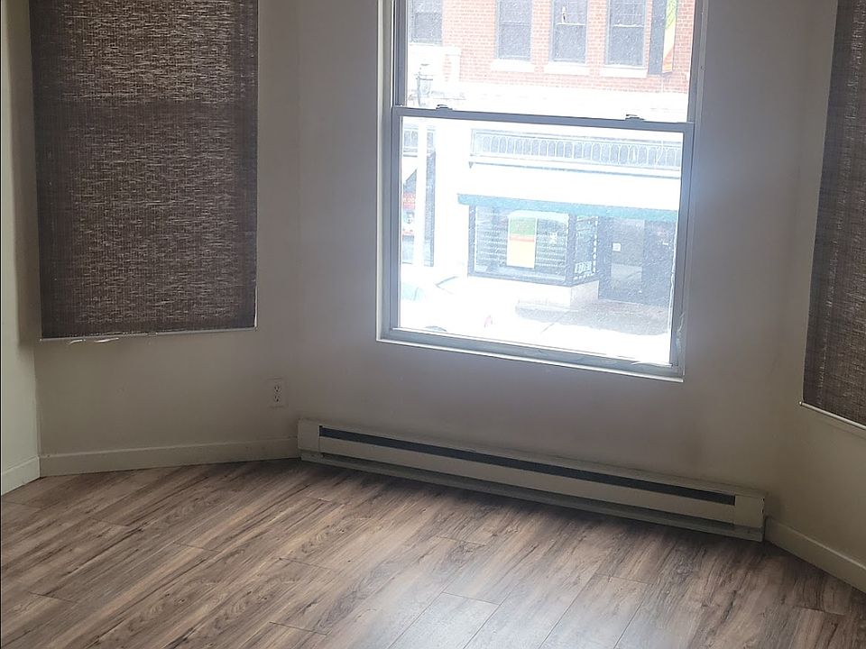 Living room 2