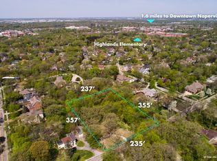 831 S Julian St, Naperville, IL 60540