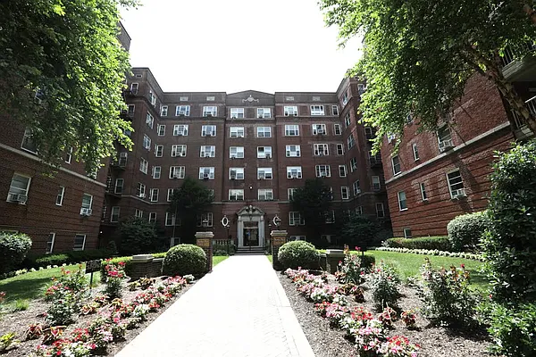 Sold by Exit Kingdom Realty | media 33