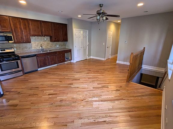 5th image of 3512 W Shakespeare Ave APT 1