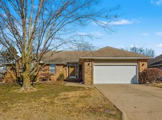 306 S Ellen St, Nixa, MO 65714
