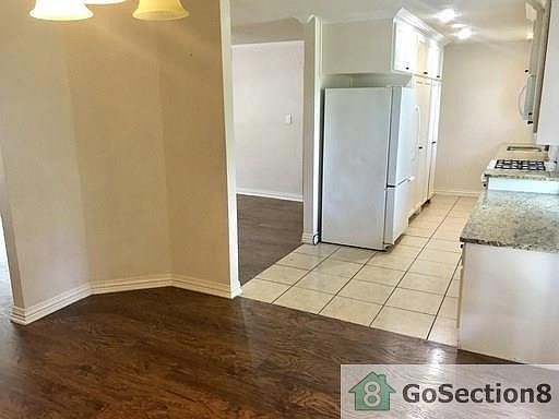 5th image of 8306 Glen Regal Dr