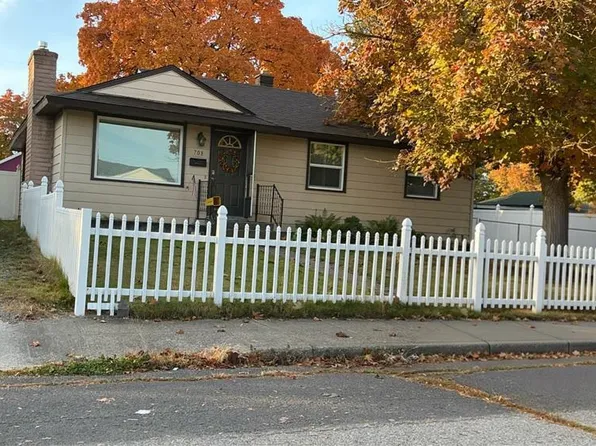 708 E Decatur Ave, Spokane, WA 99208
