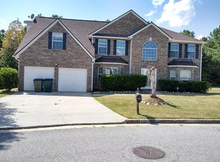 6844 Foxfire Pl, Atlanta, GA 30349