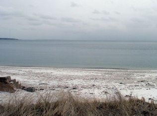 12 Uncas Rd, Niantic, CT 06357