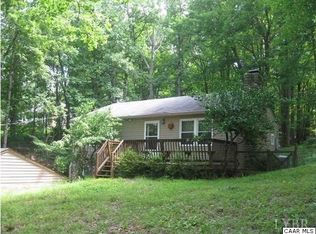 696 Brownings Cv, Shipman, VA 22971