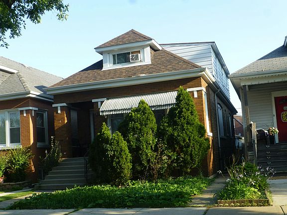 2nd image of 3506 W 60th Pl