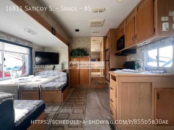 16811 Saticoy St Space 5, Van Nuys, CA 91406