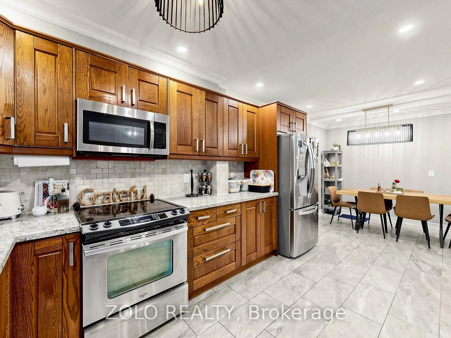3 bed, $3,200 — Photo 3