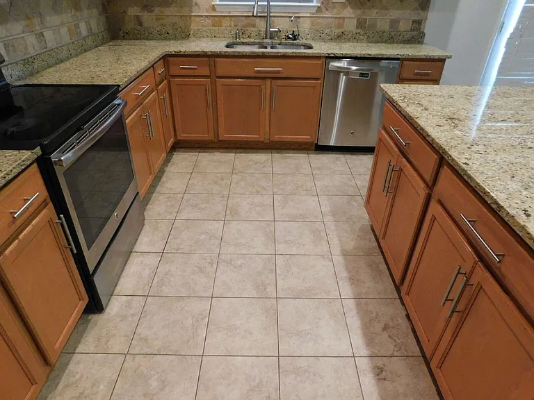 20719 Cape Coral — Photo 15