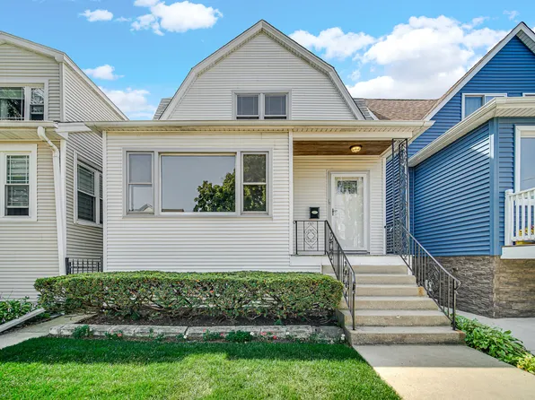 4745 W Berenice Ave, Chicago, IL 60641