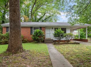 5012 Wickham Rd, Raleigh, NC 27606