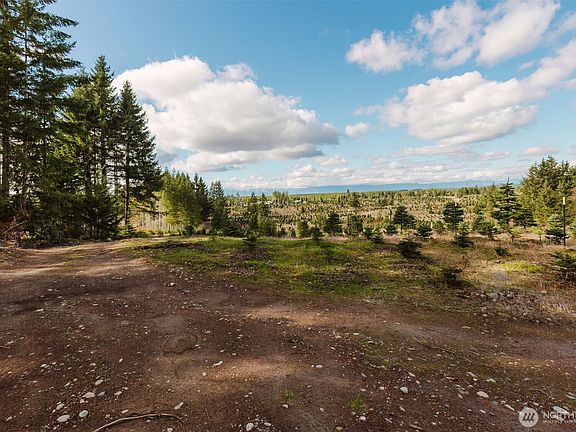 5th image of 8985 SW Lake Flora Road