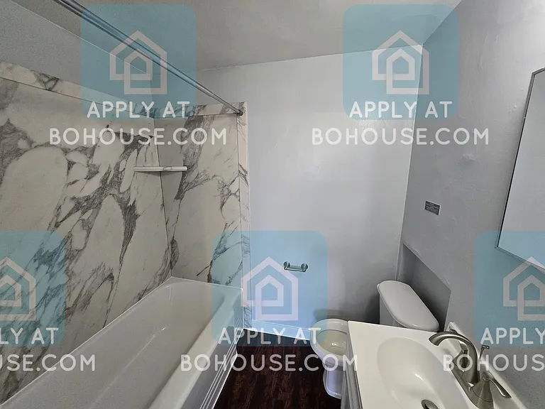 3202 McArthur Dr — Photo 7