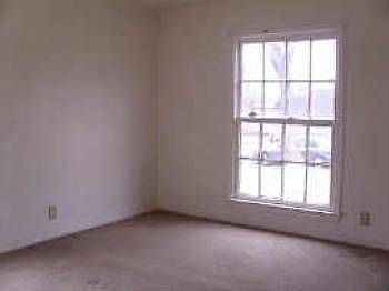 5th image of 2637 Kathleen Ave