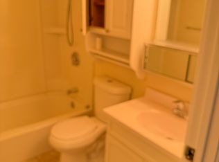 1228 Town Crest Dr APT 2, New Lenox, IL 60451