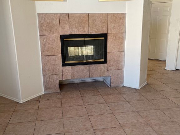 4th image of 1757 Lightcap St