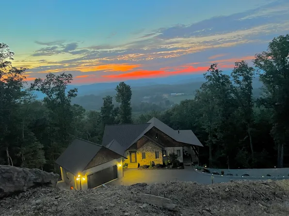 316 Grand Laurel, Brasstown, NC 28902