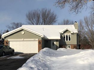 10155 Upper 205th St W, Lakeville, MN 55044