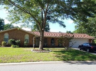 204 Woodhaven Rd, Centerville, GA 31028