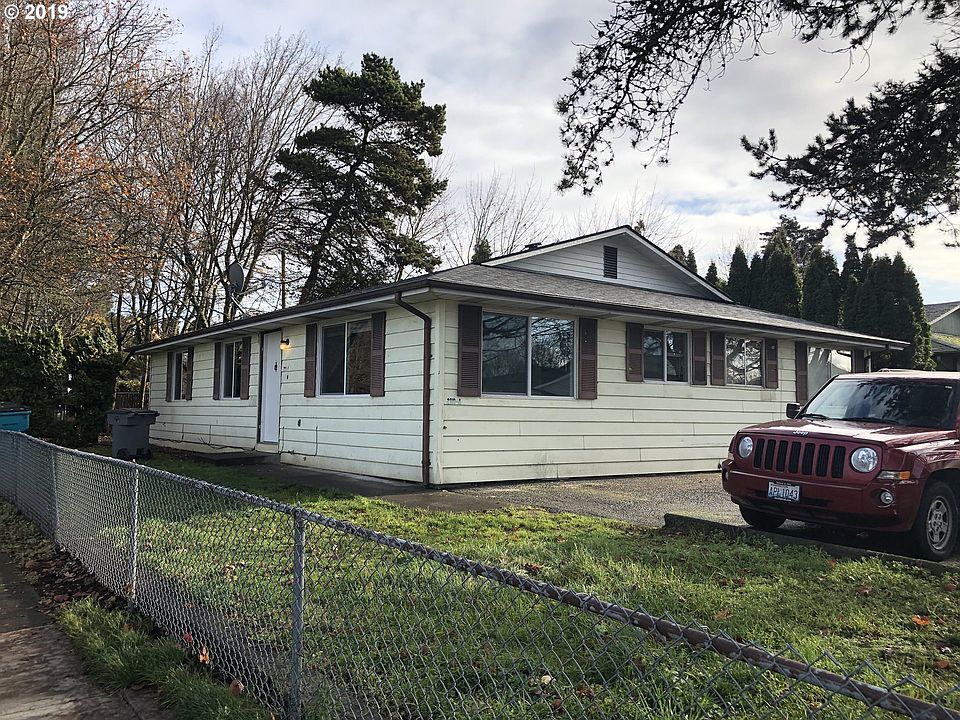 1st image of 2919 Caples Ave
