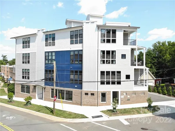 501 E 37th St #B, Charlotte, NC 28205