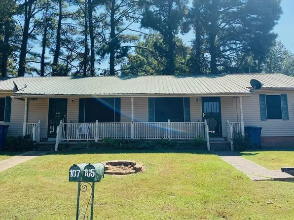 105-107 Crestview Dr, Dyer, TN 38330
