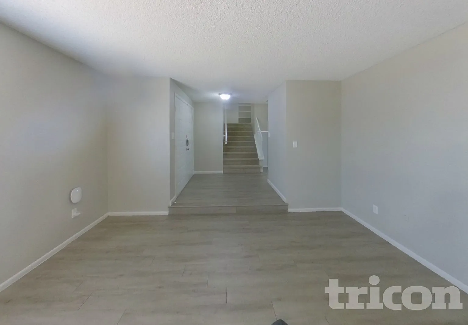 1628 E Saint Anne Avenue Phoenix AZ — Photo 3