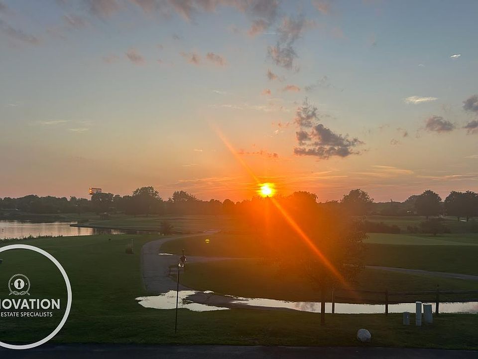 1st image of 1074 Country Club Dr