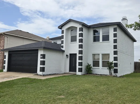 5702 Marietta Dr, Arlington, TX 76017