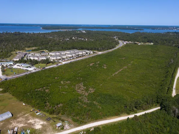 2268 Highway 172, Sneads Ferry, NC 28460