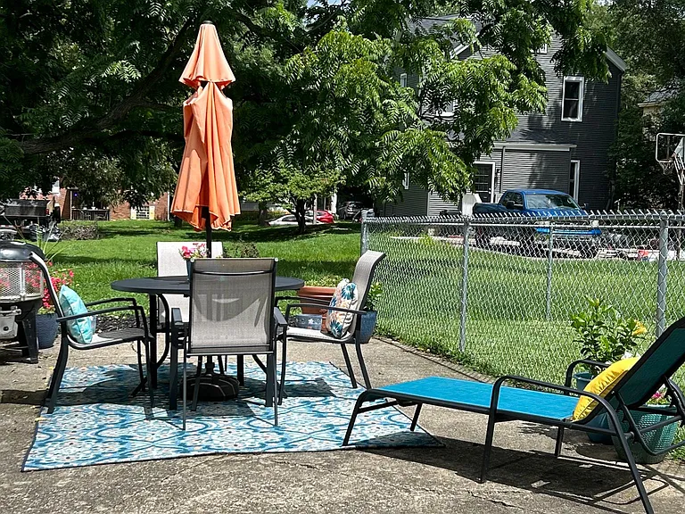 6610 Merwin Ave — Photo 12