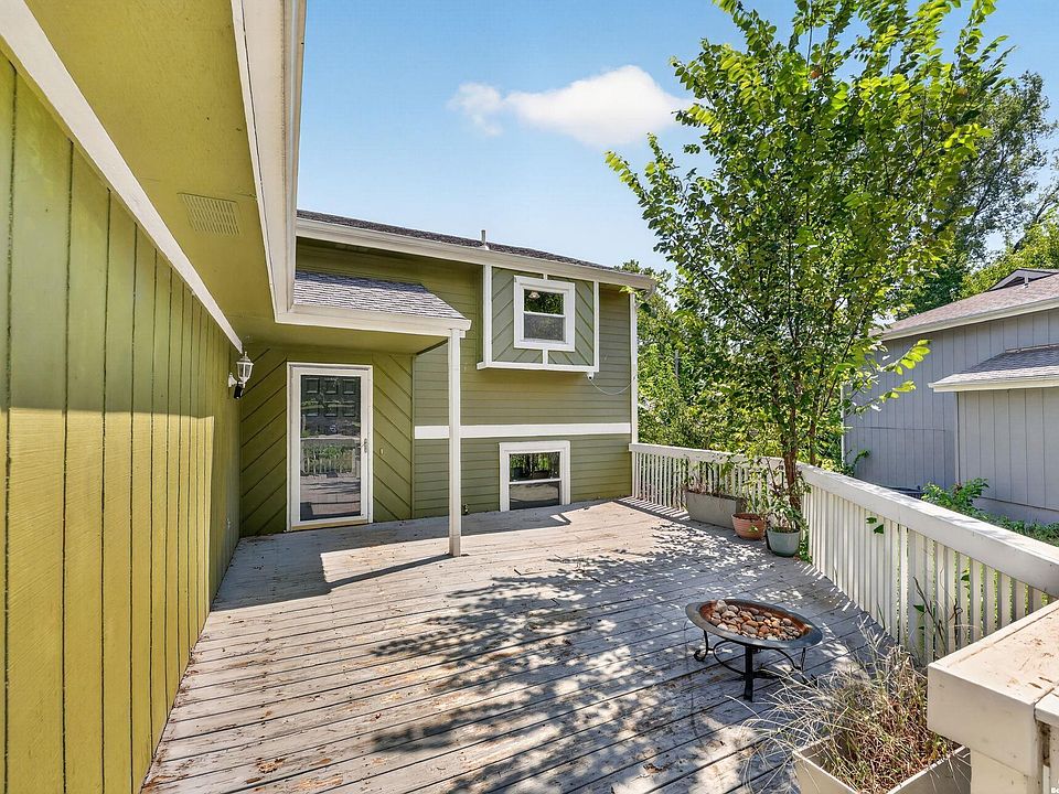 1st image of 2612 Cimarron Dr
