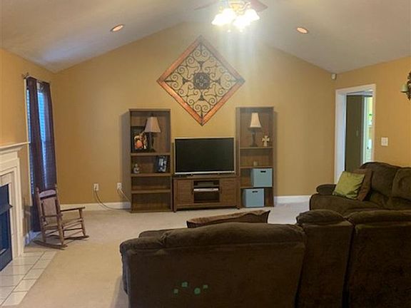 5th image of 3618 Cave Springs Ct