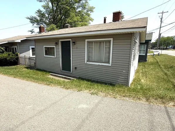 578 W Houghton Lake Dr, Prudenville, MI 48651