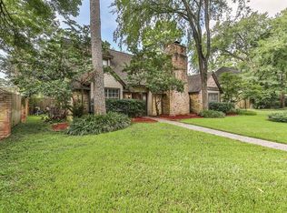 5115 Lawn Arbor Dr, Houston, TX 77066