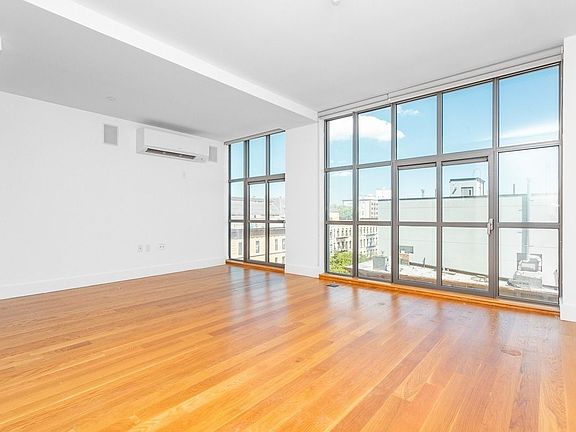 2nd image of 1040 Dean St #404FF