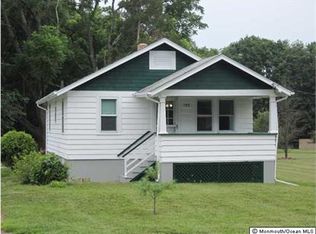 163 Adelphia Rd, Farmingdale, NJ 07727