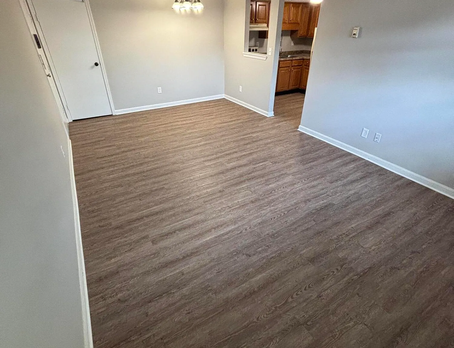 1 bed, 1.0 bath, 650 sqft, $825 — Photo 1