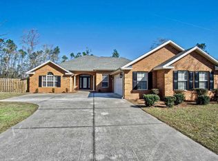 3409 High Cliff Rd, Southport, FL 32409